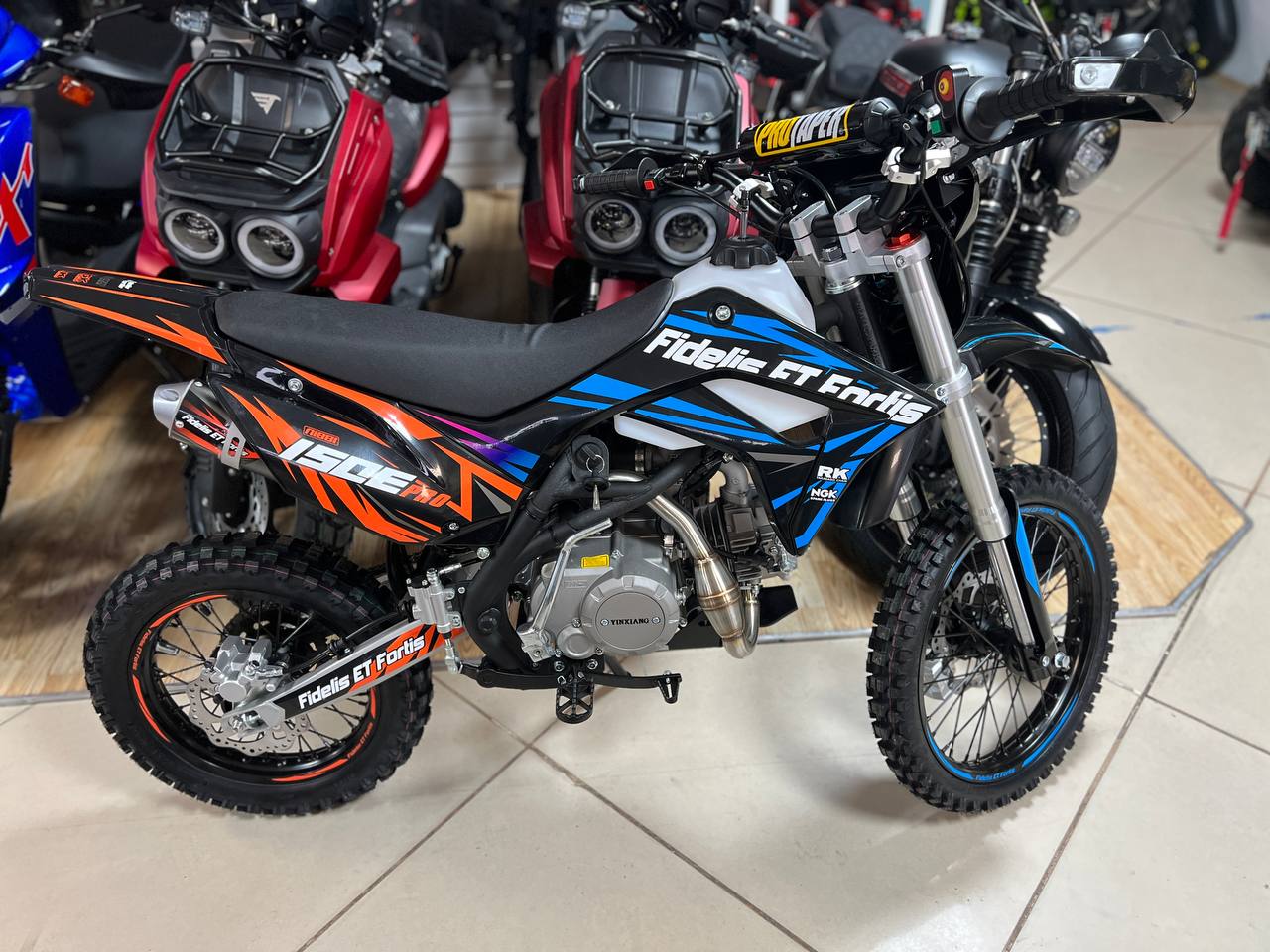 Мотоцикл (питбайк) PROMAX FIDET (ФАЙДЕТ) 190E PRO 17/14 в Березниках