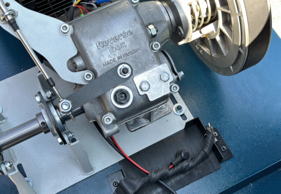 Мотобуксировщик IKUDZO TERRAIN 1500/600 EKR24 (с реверсом) (двс PROMAX) в Березниках