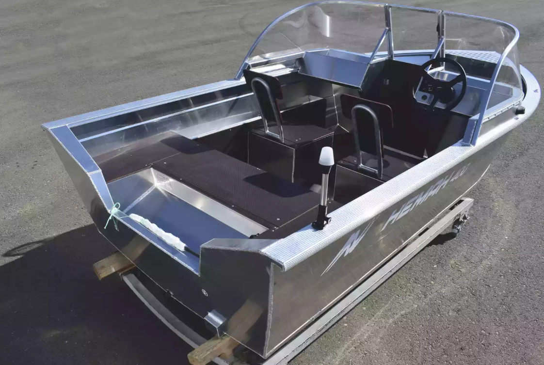 Алюминиевая лодка  Неман-400 DCM в Березниках