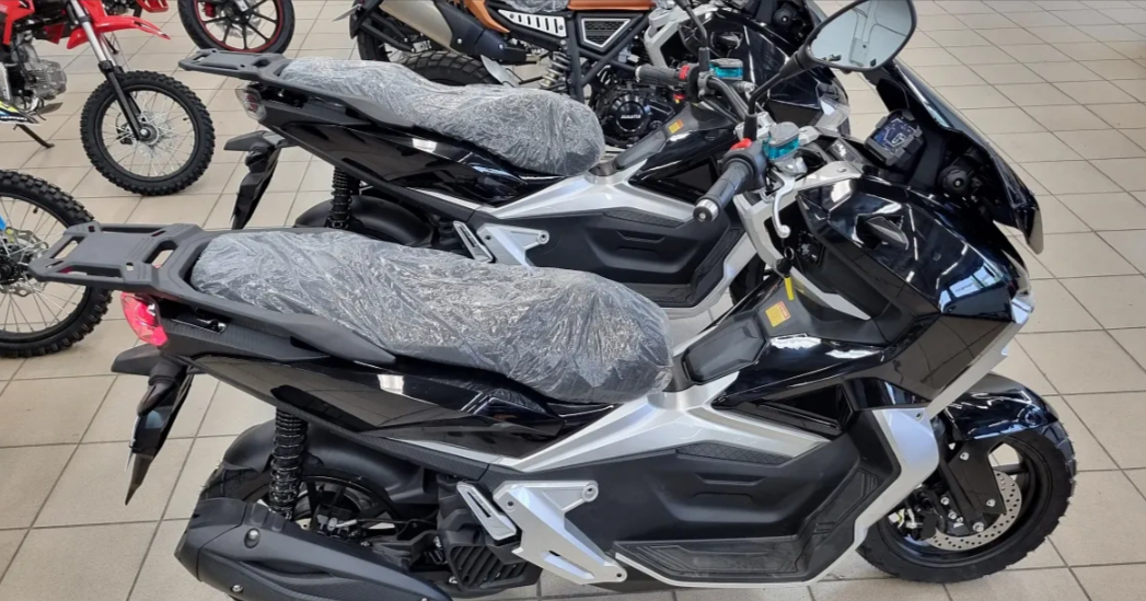 МаксиСкутер PROMAX ADV 200(49) (REPLICA HONDA) в Березниках