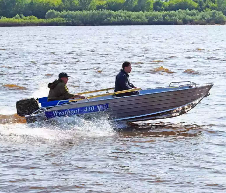Алюминиевая лодка Wyatboat-430М в Березниках Алюминиевая лодка Wyatboat-430М в Березниках
