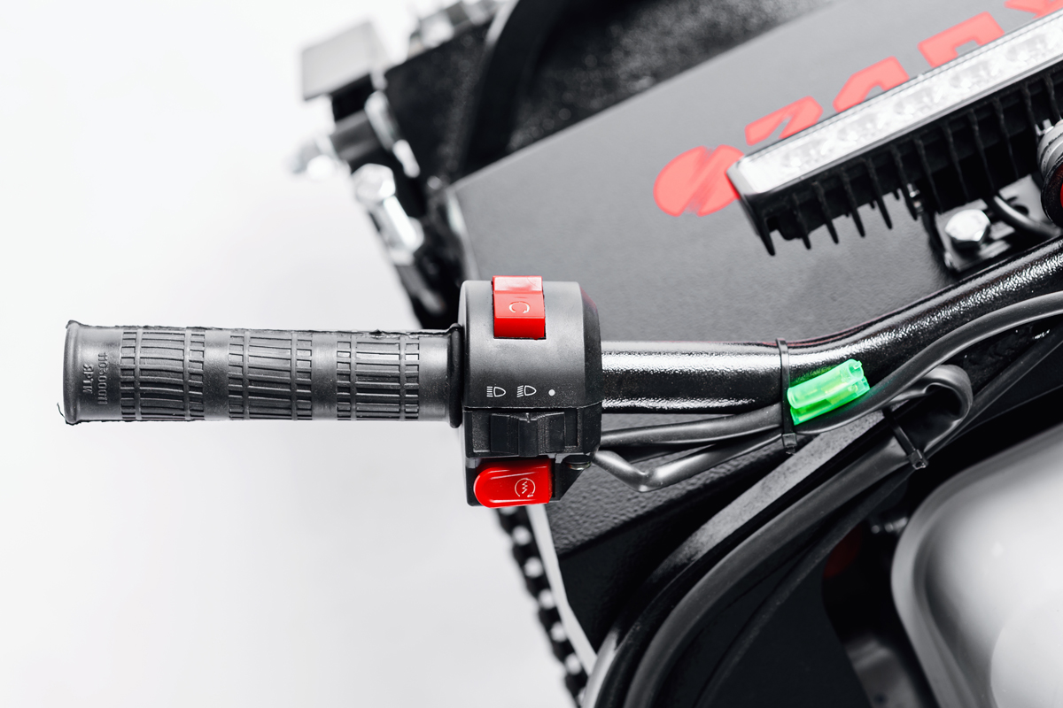 МОТОБУКСИРОВЩИК IKUDZO 1100/380 К7 в Березниках