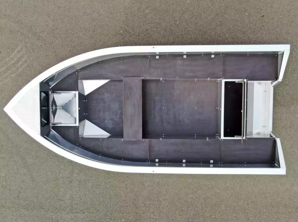 Алюминиевая лодка  Неман-420 в Березниках