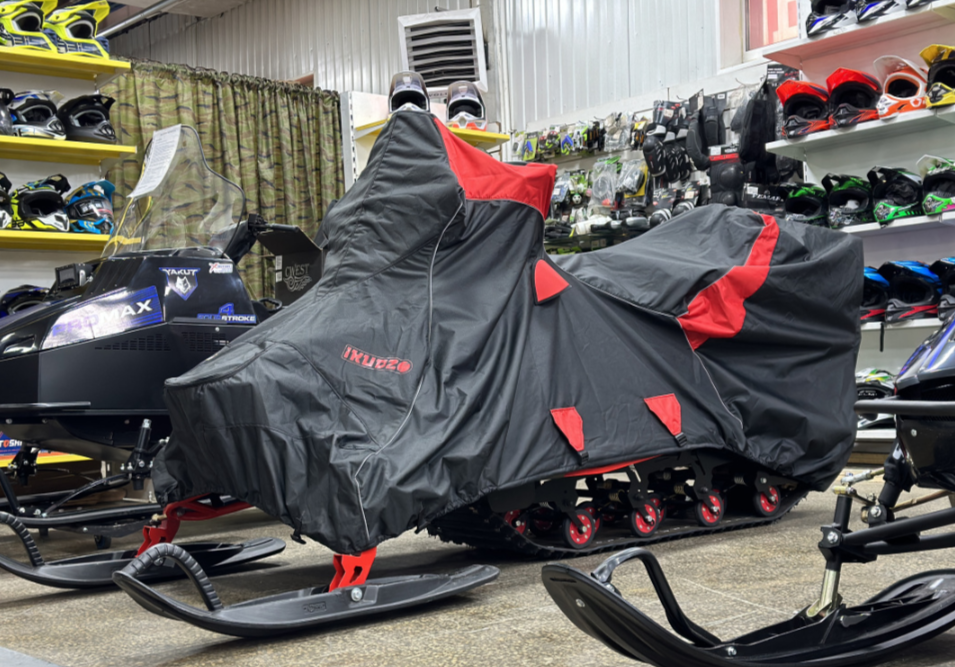 Чехол транспорт. снегохода IKUDZO HUNTER черно-красный Оксфорд ПРЕМИУМ качества с лого IKUDZO в Березниках