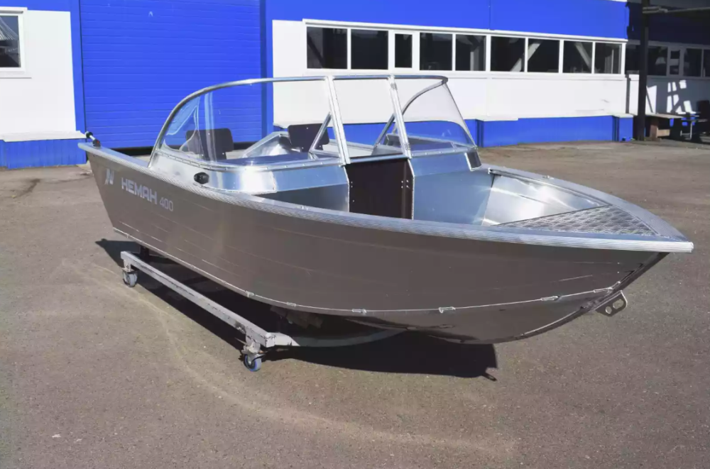 Алюминиевая лодка  Неман-400 DCM в Березниках