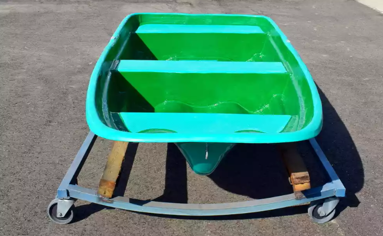 Стеклопластиковая лодка Старт (тримаран) в Березниках