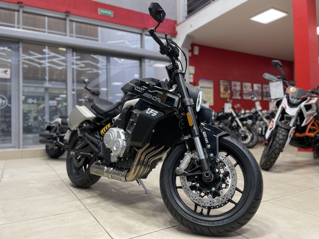 Мотоцикл Benda LFS 700 в Березниках