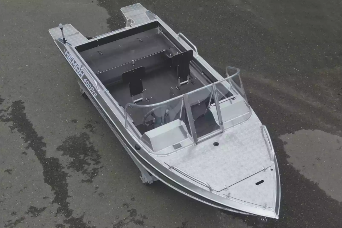 Алюминиевая лодка Neman-400 PRO в Березниках Алюминиевая лодка Neman-400 PRO в Березниках