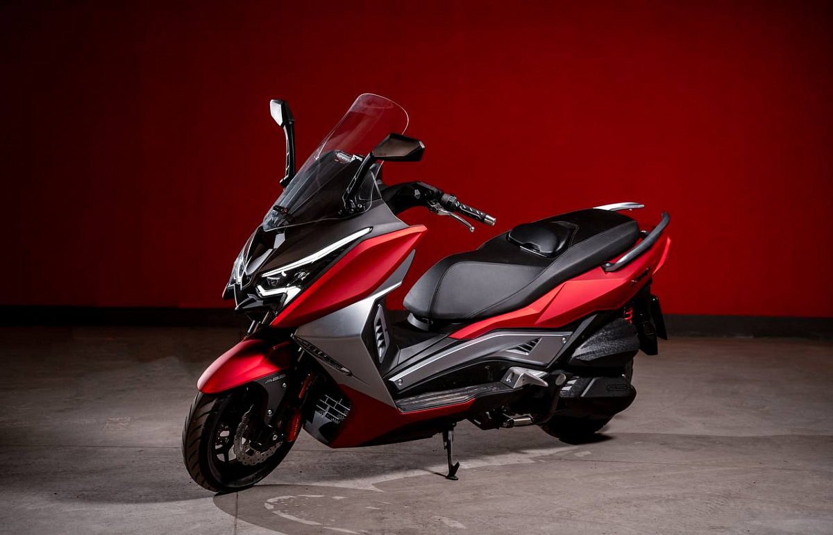 МАКСИСКУТЕР ARIIC 318 в Березниках