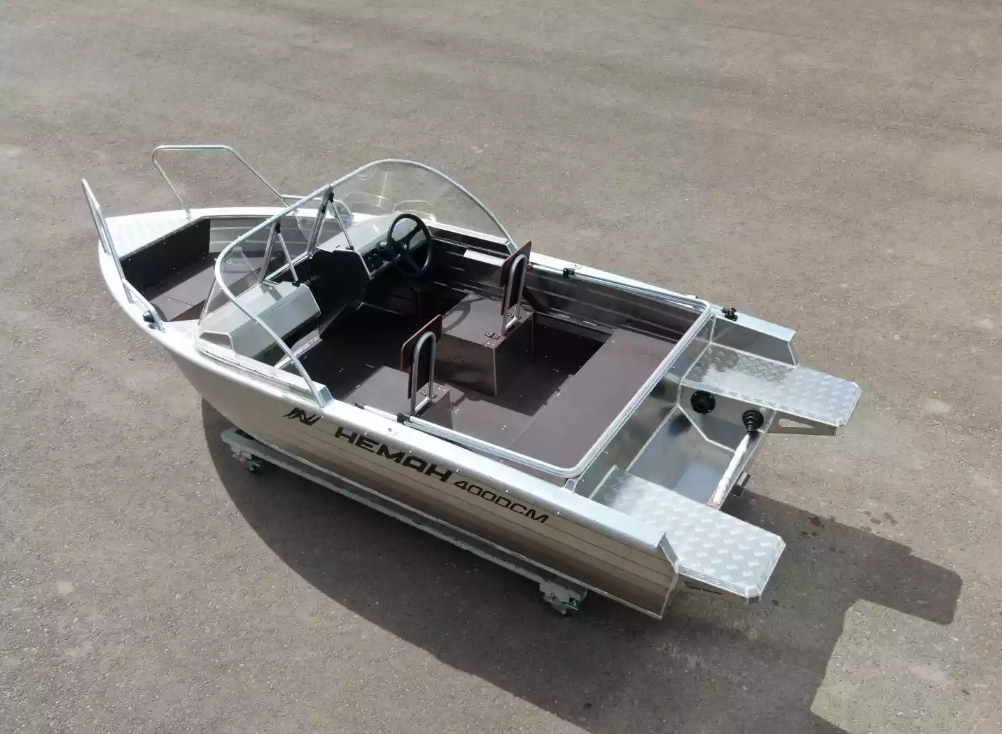 Алюминиевая лодка  Неман-400 DCM NEW в Березниках