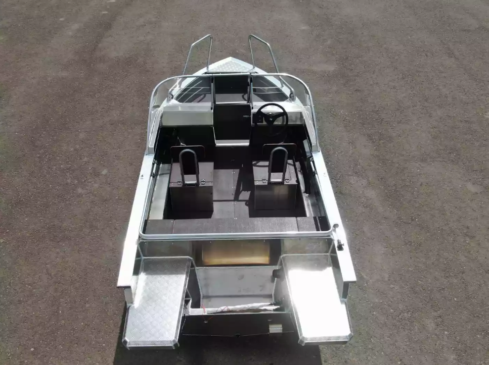 Алюминиевая лодка  Неман-400 DCM NEW в Березниках