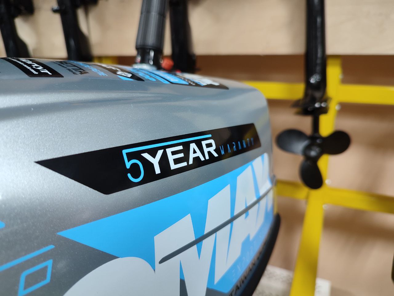 Лодочный мотор PROMAX SP5FHS (внешний бак 12 л) в Березниках