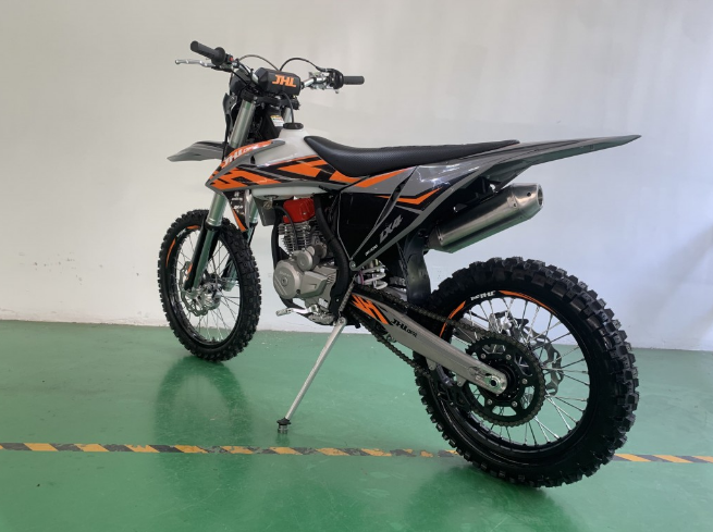 Мотоцикл JHLMOTO JHL LX4 CB300RL (175FMN) в Березниках