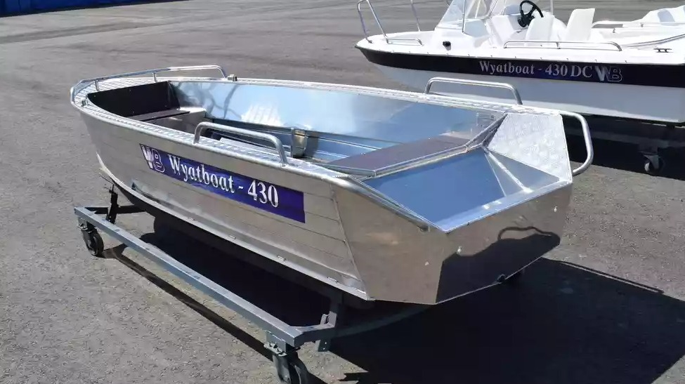 Алюминиевая лодка Wyatboat-430М в Березниках Алюминиевая лодка Wyatboat-430М в Березниках