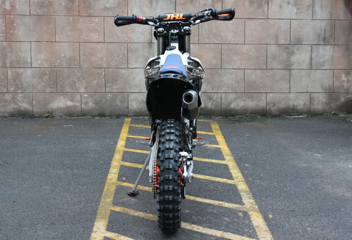 Мотоцикл JHLMOTO JHL Z8i (EFI) NC300S (182-MN) в Березниках