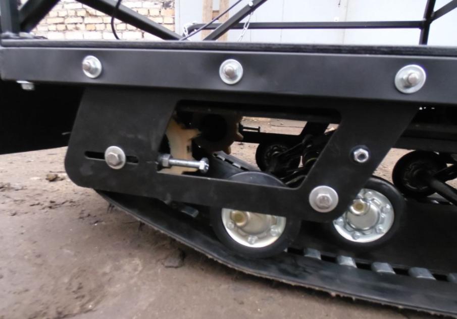 Мотобуксировщик AhtaR Зима 9 л/с с вариатором в Березниках