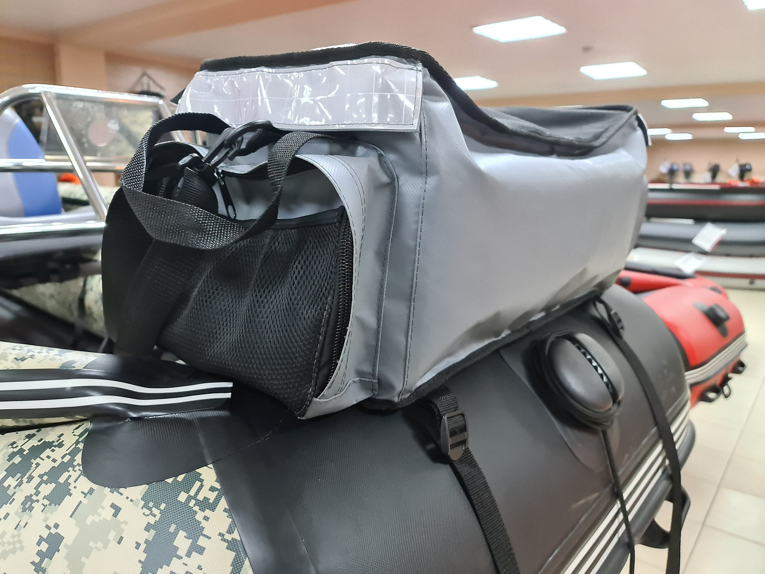 СУМКА ЛЮКС НА БАЛЛОН ДЛЯ ЛОДОК ПВХ 50Х25Х25 СМ в Березниках