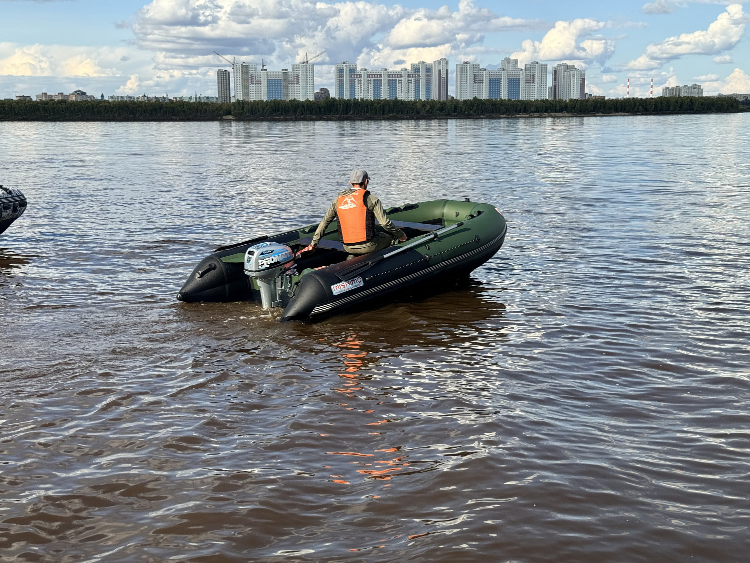 Лодка MISHIMO BIG FLOOR 380 в Березниках