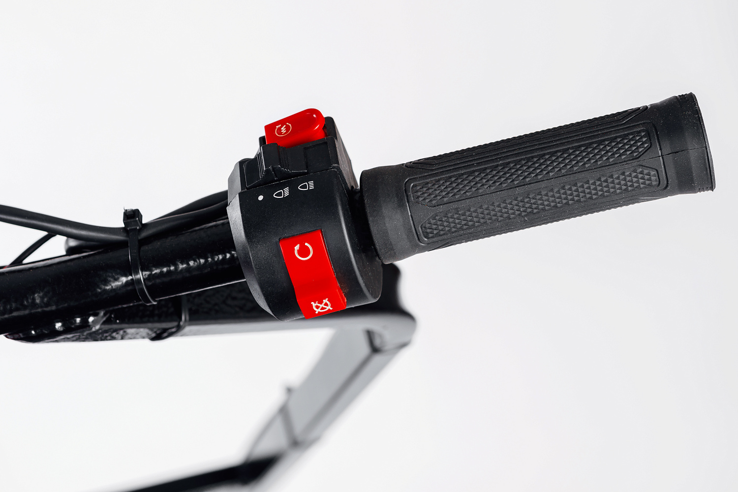 МОТОБУКСИРОВЩИК IKUDZO LONG 2.0 1700/500 EKR19 в Березниках